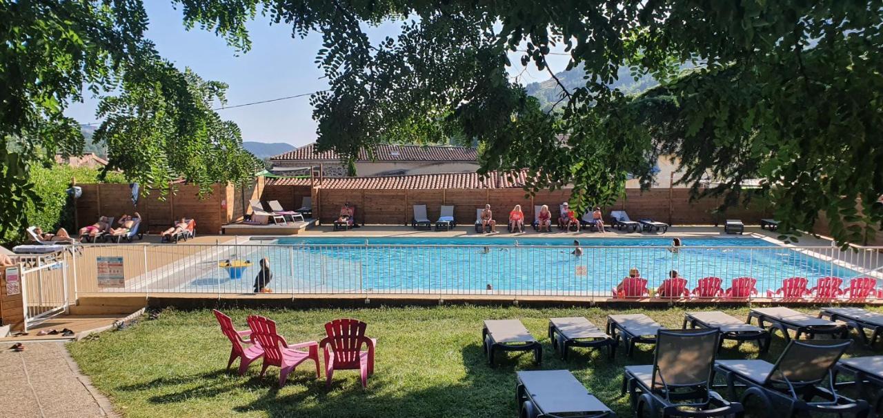 Camping Les Lavandes Darbres Buitenkant foto