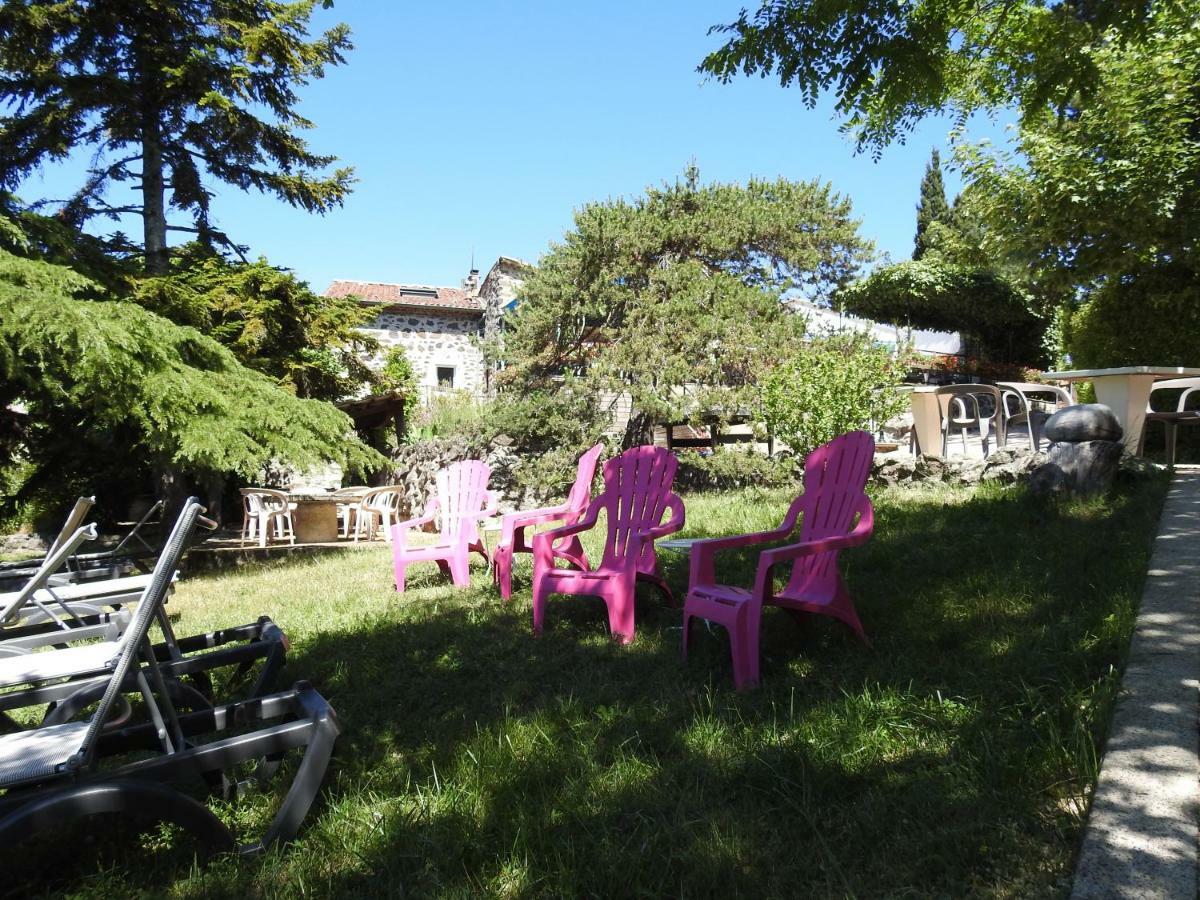 Camping Les Lavandes Darbres Buitenkant foto