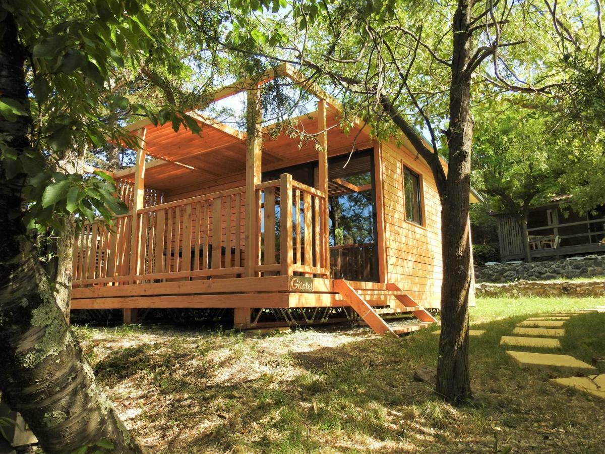 Camping Les Lavandes Darbres Buitenkant foto